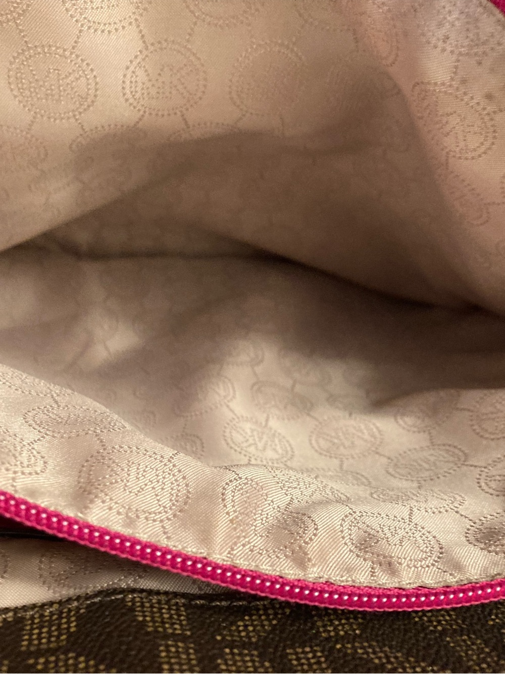 Michael Kors Tote, brown with pink trim - Picture 8 of 12